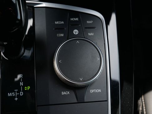 Used 2023 BMW X4 xDrive30i w/ Convenience Package image 31