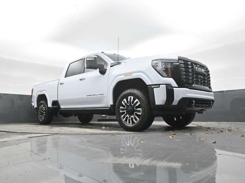 New 2026 GMC Sierra 2500 Denali Ultimate image 37