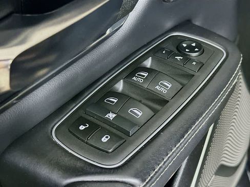 Used 2021 RAM 1500 Limited image 29