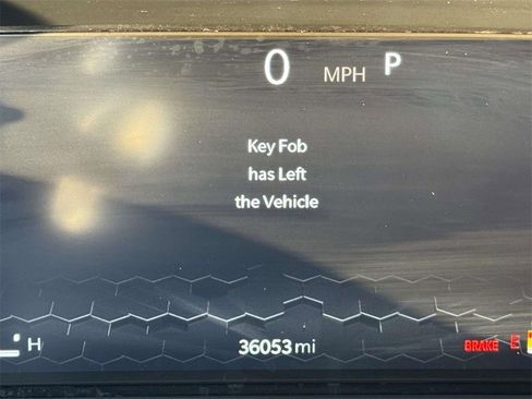 Used 2022 Jeep Compass Limited w/ (RED) Package image 25