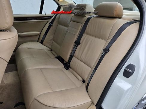 Used 2004 BMW 325i 325i image 13