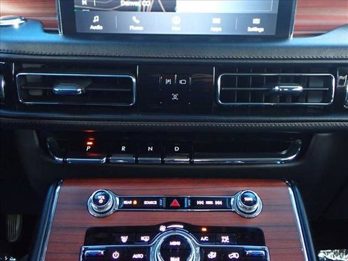 Used 2023 Lincoln Aviator Reserve image 20