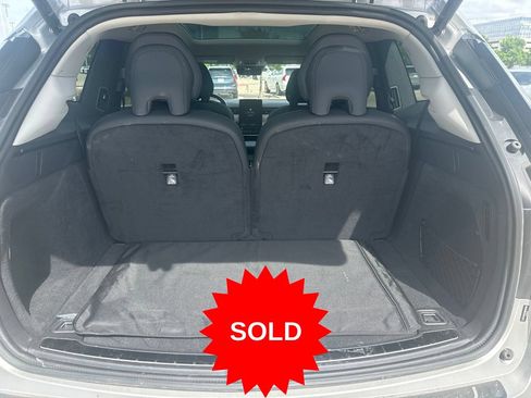 Certified 2025 Volvo EX90 Plus AWD/4WD image 18