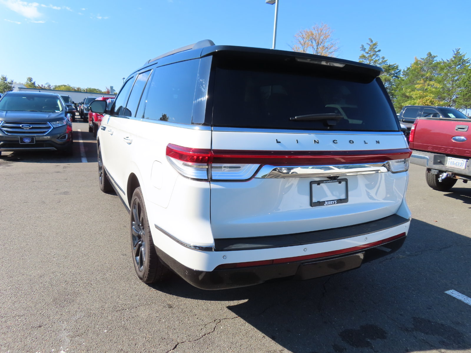 Used 2023 Lincoln Navigator Black Label AWD/4WD image 7