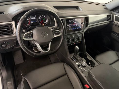Used 2021 Volkswagen Atlas Cross Sport SE AWD/4WD image 9
