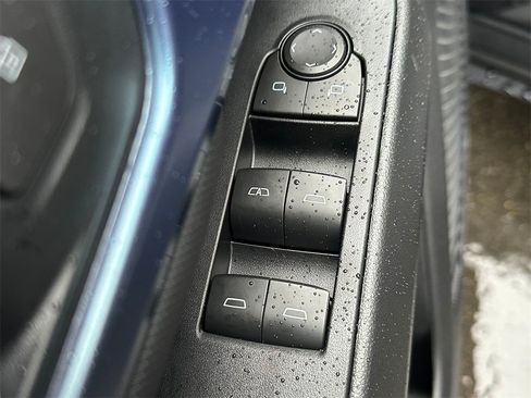 New 2026 Chevrolet Equinox EV LT image 21