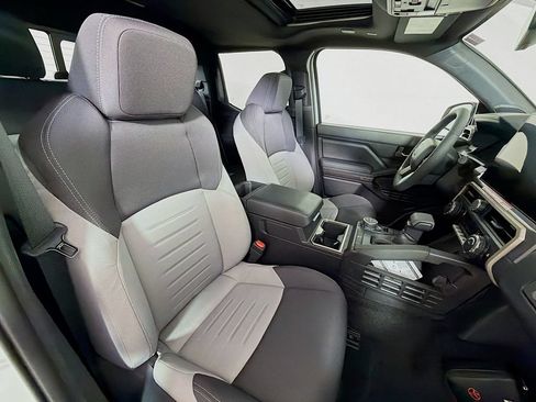 New 2026 Toyota Tacoma TRD Off-Road AWD/4WD image 23