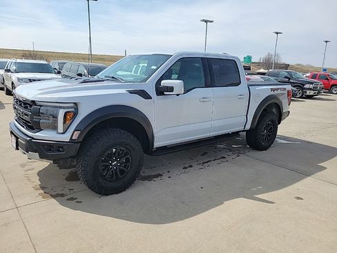 Used 2025 Ford F150 Raptor image 7
