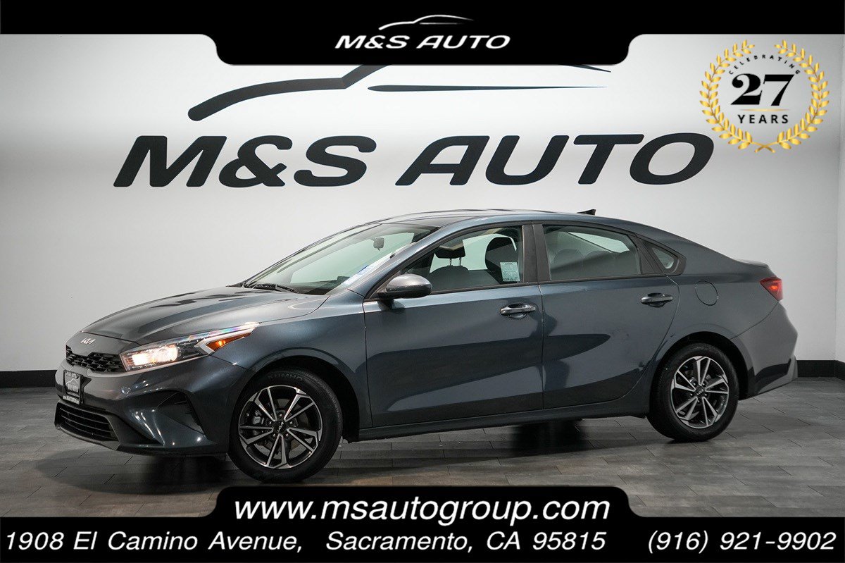 Used 2023 Kia Forte LXS FWD image 1