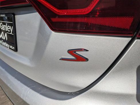 Used 2019 Kia Forte S image 13