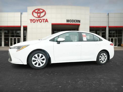 New 2026 Toyota Corolla LE image 8