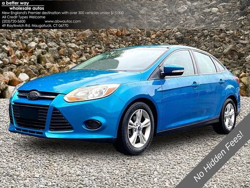 Used 2014 Ford Focus SE FWD image 1