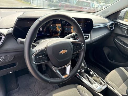 Certified 2024 Chevrolet TrailBlazer LT w/ LT Cold Weather Package image 30