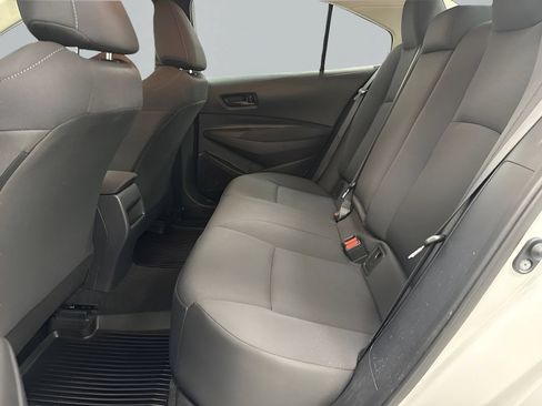 Used 2022 Toyota Corolla LE FWD image 13