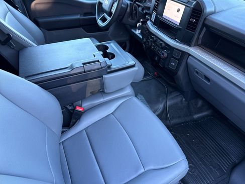 New 2024 Ford F550 4x4 Regular Cab Super Duty image 14