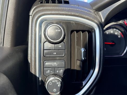 Used 2020 Chevrolet Silverado 2500 LT AWD/4WD image 28