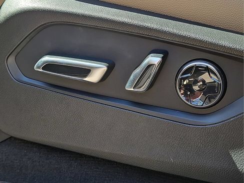 New 2026 Acura MDX FWD image 18