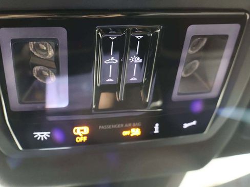 Used 2024 Volkswagen Atlas Cross Sport SEL AWD/4WD image 52