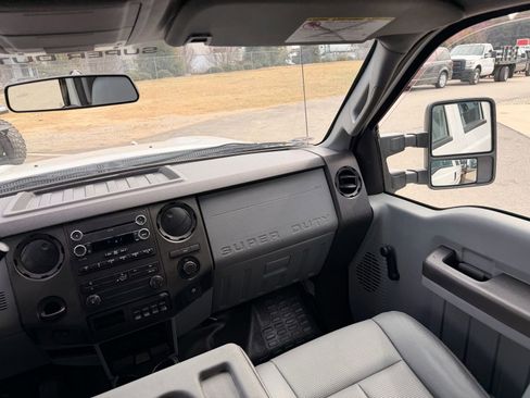 Used 2015 Ford F350 XL RWD image 26
