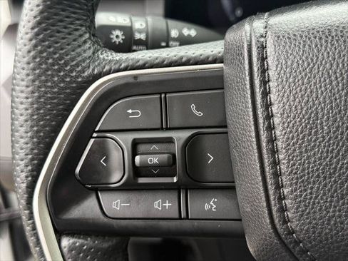 Certified 2024 Toyota Tacoma TRD Off-Road w/ TRD Off Road Upgrade Package AWD/4WD image 23