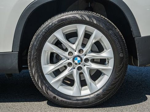Used 2015 BMW X1 xDrive28i AWD/4WD image 18
