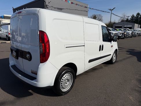 Used 2022 RAM ProMaster City Tradesman image 7