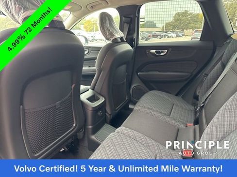 Certified 2025 Volvo XC60 T8 Core image 24