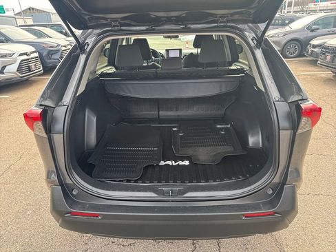 Used 2023 Toyota RAV4 LE image 7