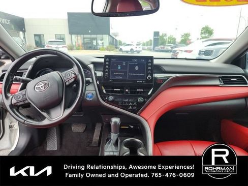 Used 2022 Toyota Camry XSE w/ Protection Package (Q2) (TMS) FWD image 9