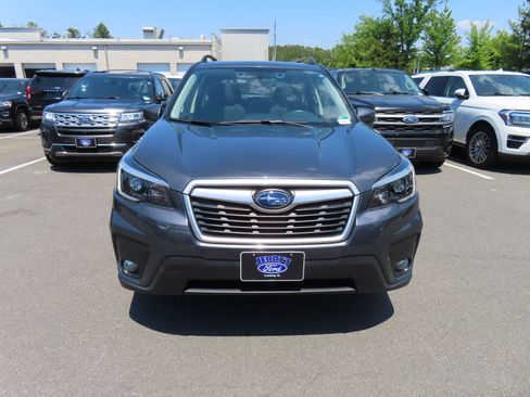 Used 2021 Subaru Forester Premium AWD/4WD image 2