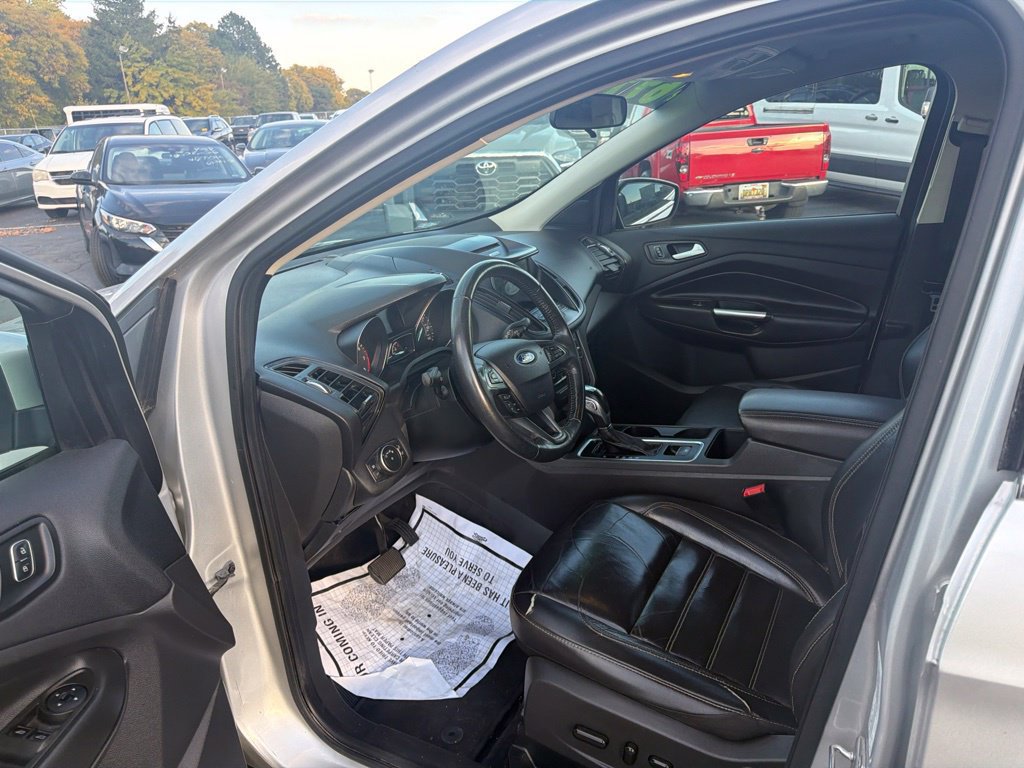 Used 2018 Ford Escape SEL FWD image 10