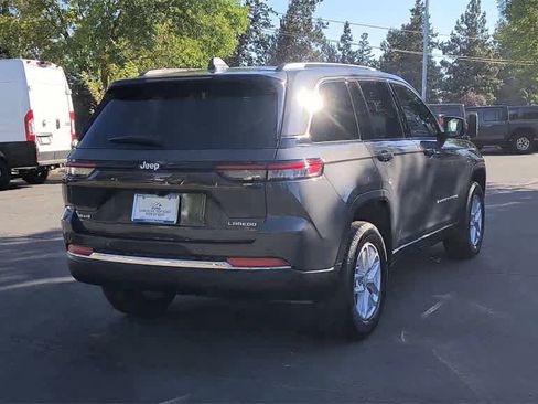 New 2025 Jeep Grand Cherokee Laredo X w/ Luxury Tech Group I image 8