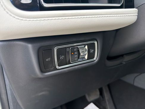 New 2026 Lincoln Aviator AWD image 23