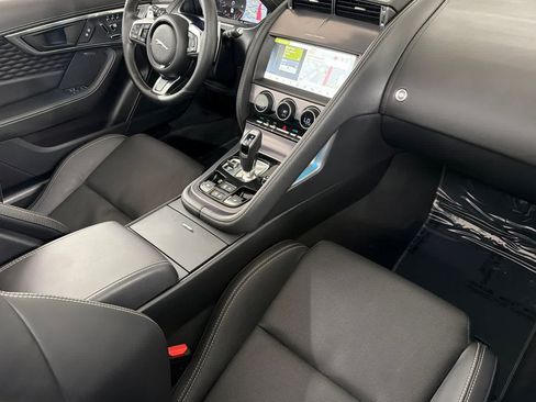 Used 2021 Jaguar F-TYPE First Edition RWD image 17