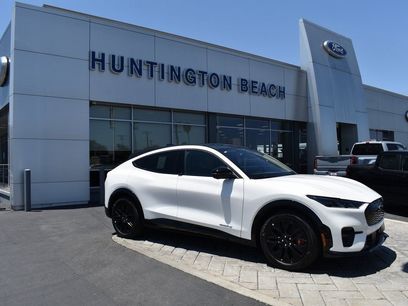 New 2025 Ford Mustang Mach-E Premium w/ Sport Appearance Package