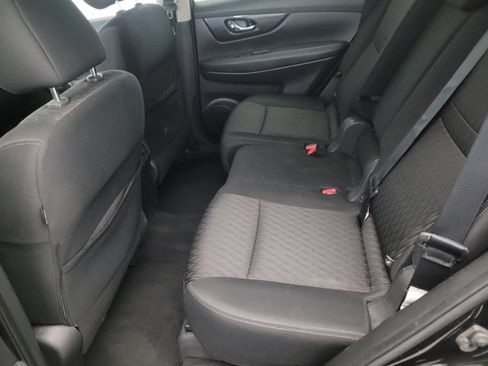 Used 2018 Nissan Rogue SV AWD/4WD image 18