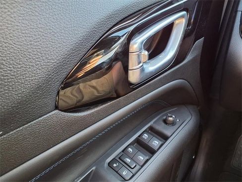 New 2026 Jeep Compass Limited image 7