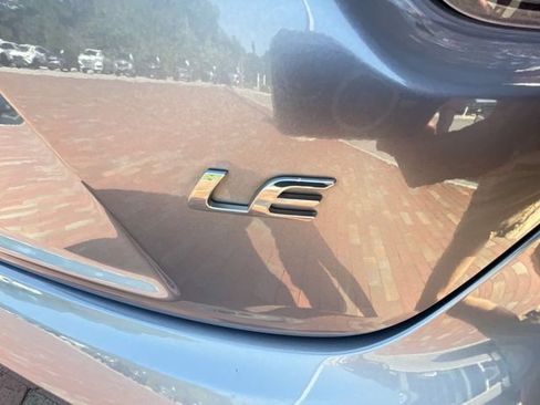 Used 2022 Toyota Corolla LE FWD image 32