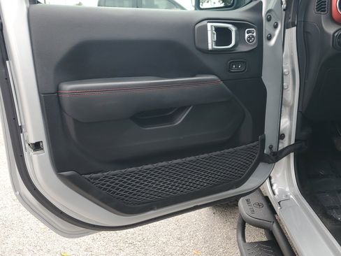 Used 2023 Jeep Gladiator Rubicon w/ Trailer Tow Package image 19