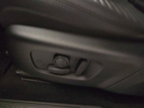 Certified 2025 Land Rover Discovery Sport S image 18