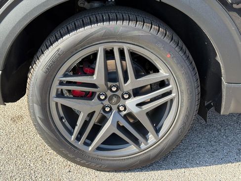 New 2026 Ford Explorer ST AWD/4WD image 4