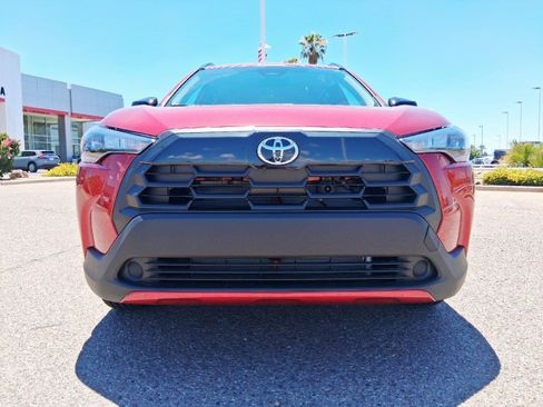 New 2026 Toyota Corolla Cross LE FWD image 9