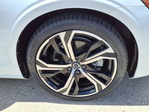Certified 2024 Volvo S60 B5 Core w/ Climate Package FWD image 9