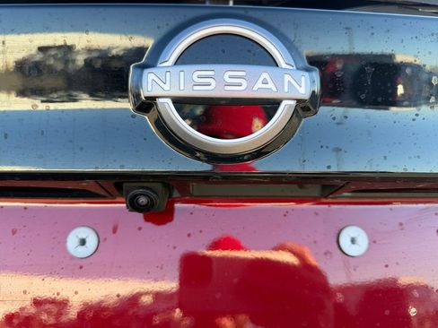 New 2026 Nissan Kicks SR w/ SR Premium Package AWD/4WD image 17