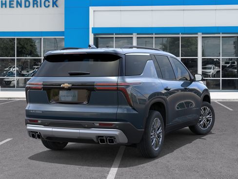 New 2026 Chevrolet Traverse LT FWD image 6