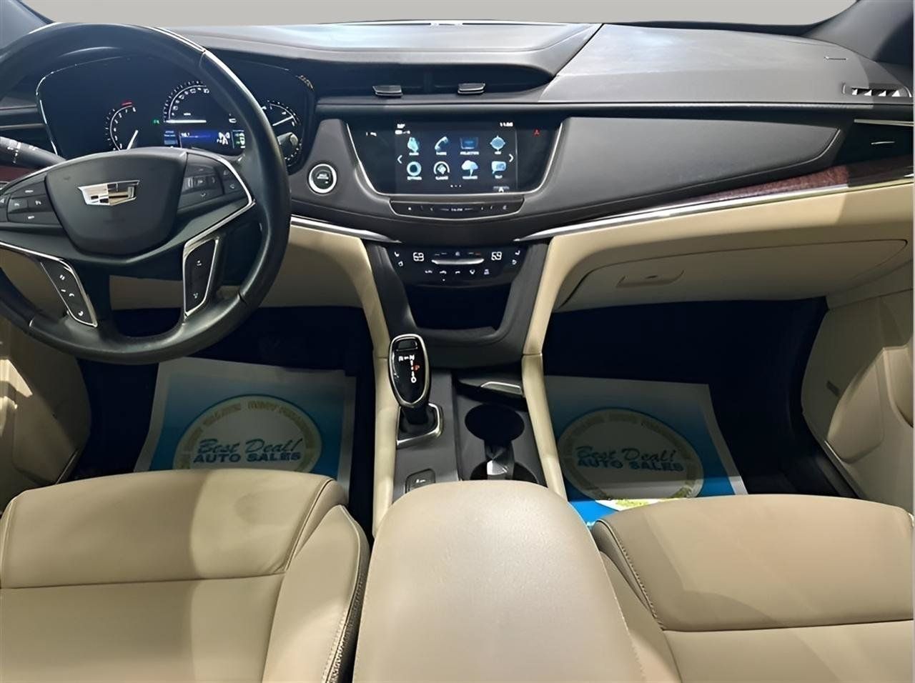 Used 2018 Cadillac XT5 Premium Luxury AWD/4WD image 13
