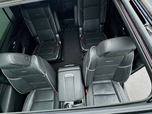 Used 2021 Cadillac Escalade ESV Sport image 14