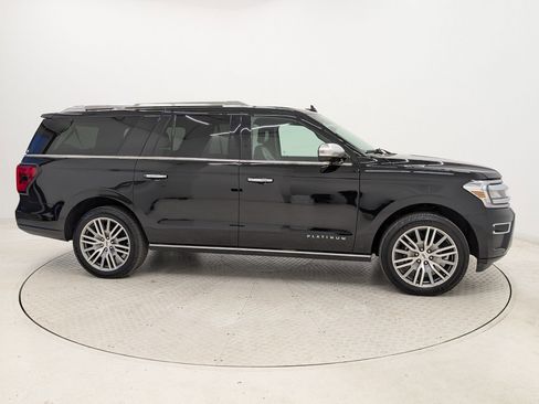 Used 2022 Ford Expedition Max Platinum image 8