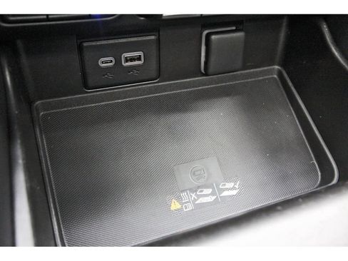 Used 2023 Chevrolet Tahoe High Country RWD image 28