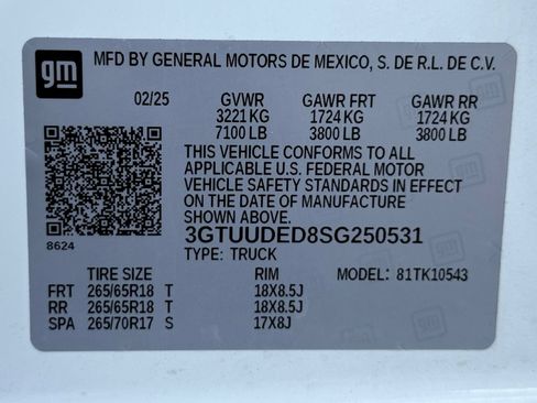 Used 2025 GMC Sierra 1500 SLT AWD/4WD image 55